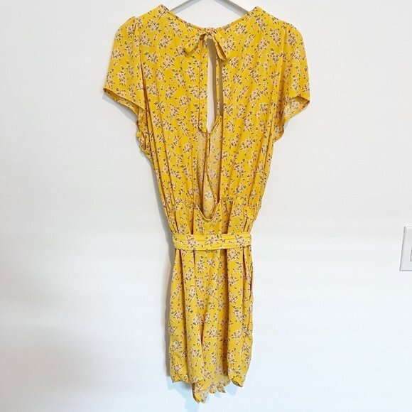 American Eagle Floral Surplice Neck Open Back Boho Romper Casual AEO Size XXL - Picture 9 of 10